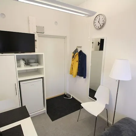 Forenom Pitaejaenmaeki Hostel *
