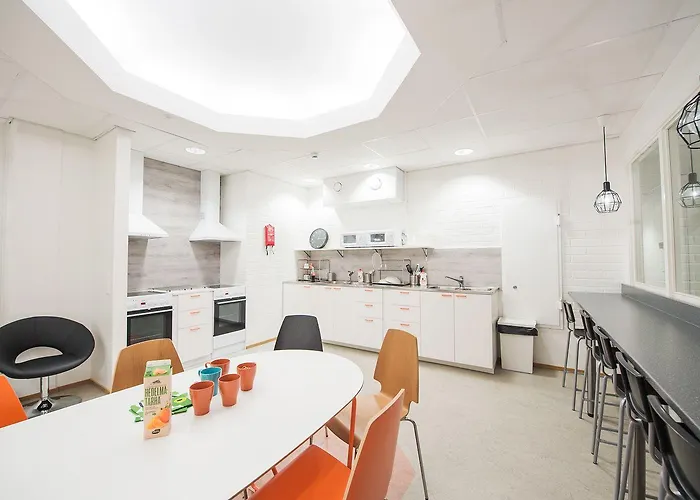 赫尔辛基皮塔贾玛基弗里农旅舍 *